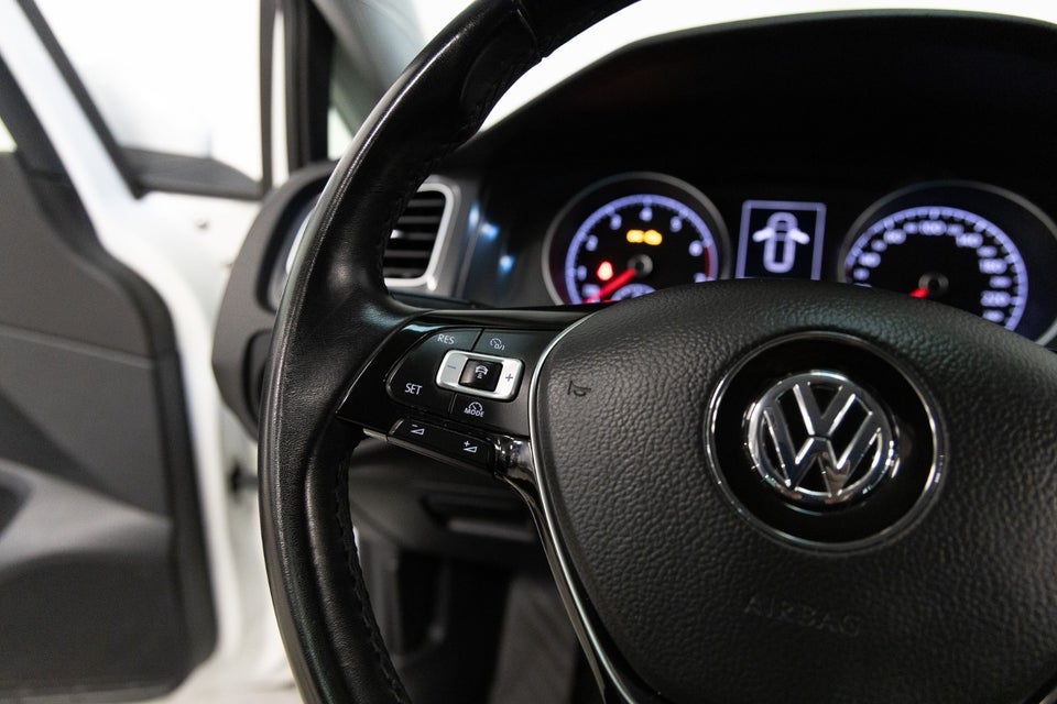 VW Golf VII 1,0 TSi 110 Comfortline Variant 5d