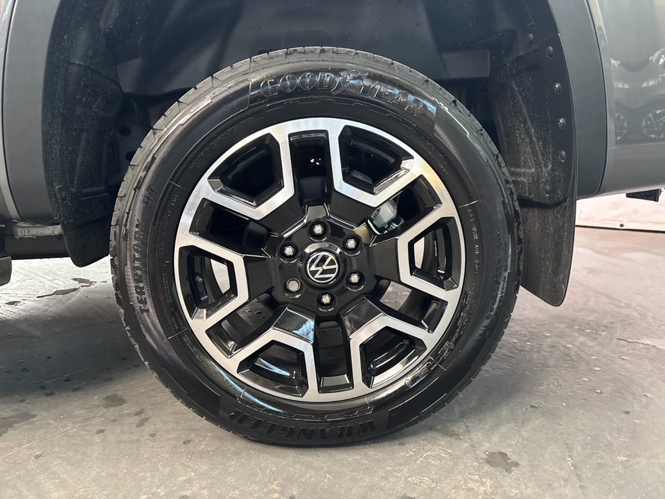 VW Amarok 3,0 TDi 240 Aventura aut. 4Motion 4d