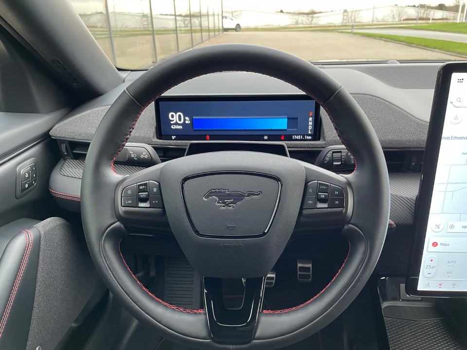 Ford Mustang Mach-E 98 Premium Extended Range 5d