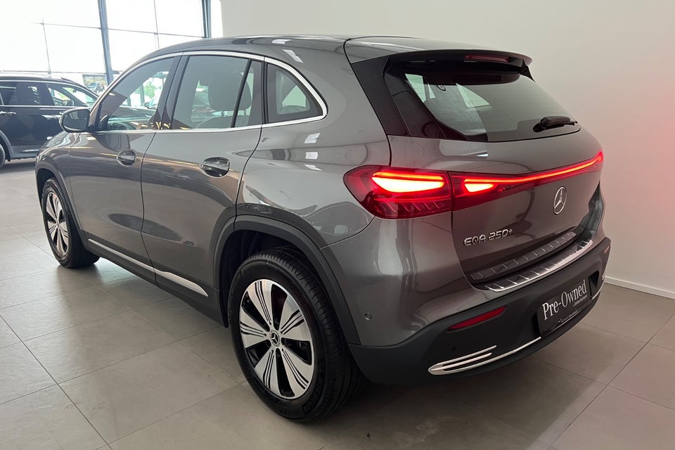 Mercedes EQA250+ Progressive 5d