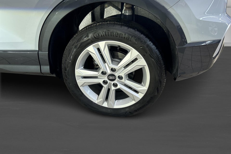 Audi Q2 35 TFSi Prestige S-tr. 5d