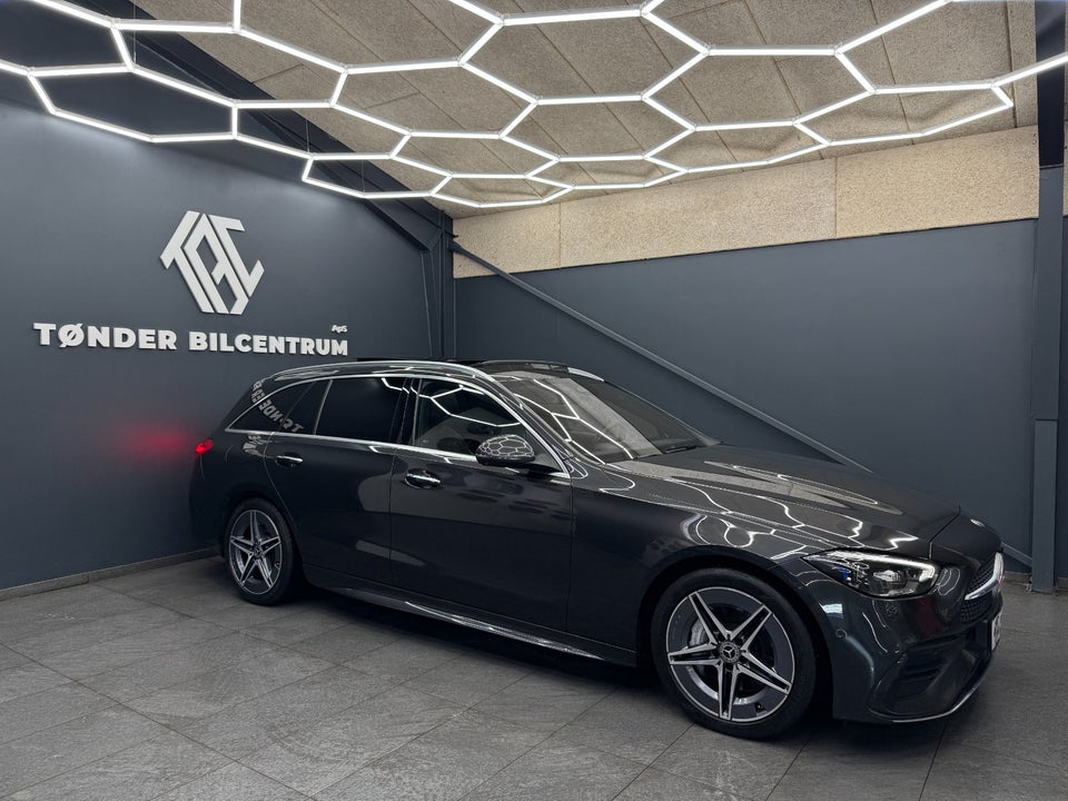 Mercedes C300 d 2,0 AMG Line stc. aut. 5d