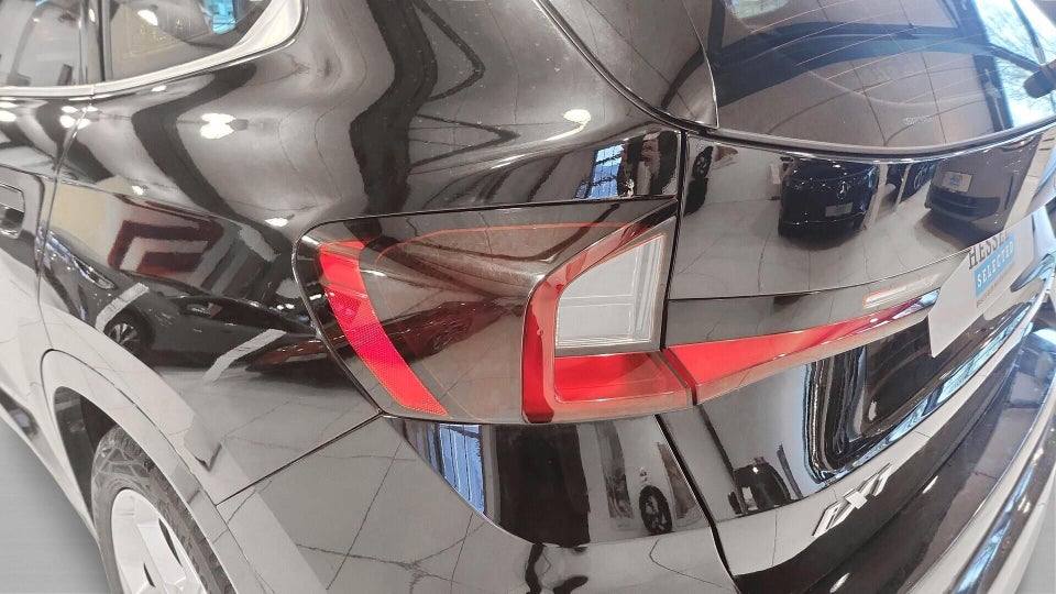 BMW iX1 xDrive30 X-Line 5d