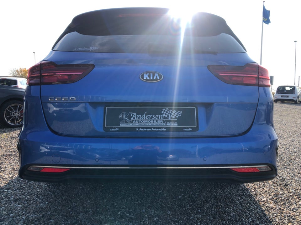 Kia Ceed 1,6 CRDi 136 Intro Edition SW DCT 5d