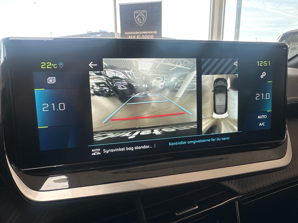 Peugeot e-208 50 GT Pack 5d