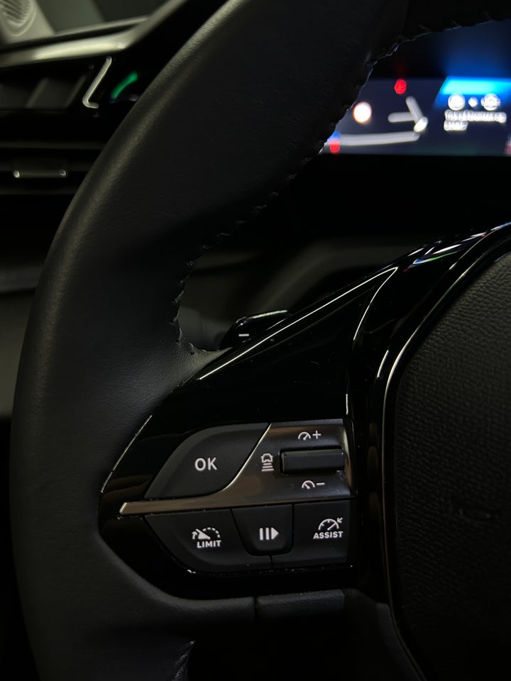 Peugeot 308 1,6 Hybrid Allure Pack EAT8 5d