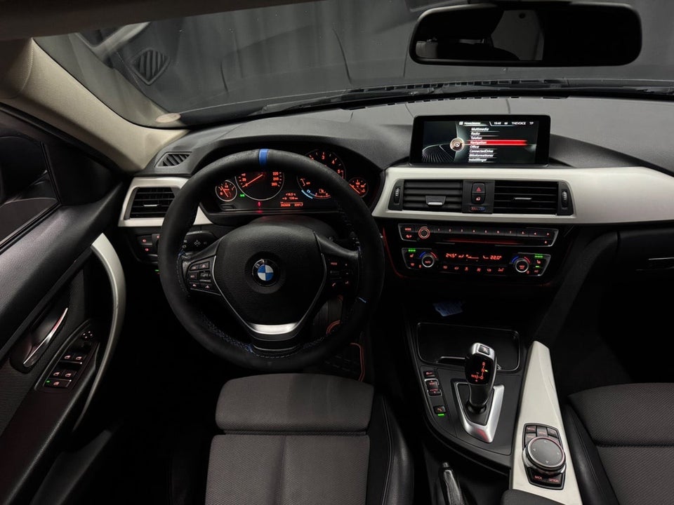 BMW 320d 2,0 Touring xDrive aut. 5d