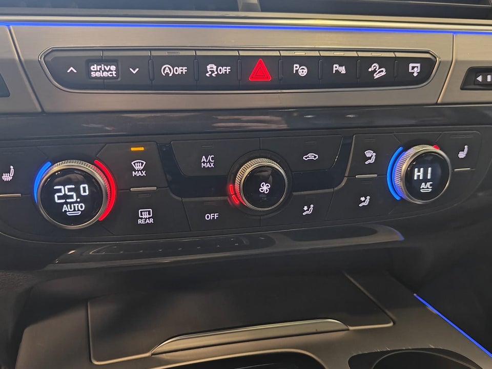 Audi Q7 3,0 TDi 272 S-line quattro Tiptr. 5d