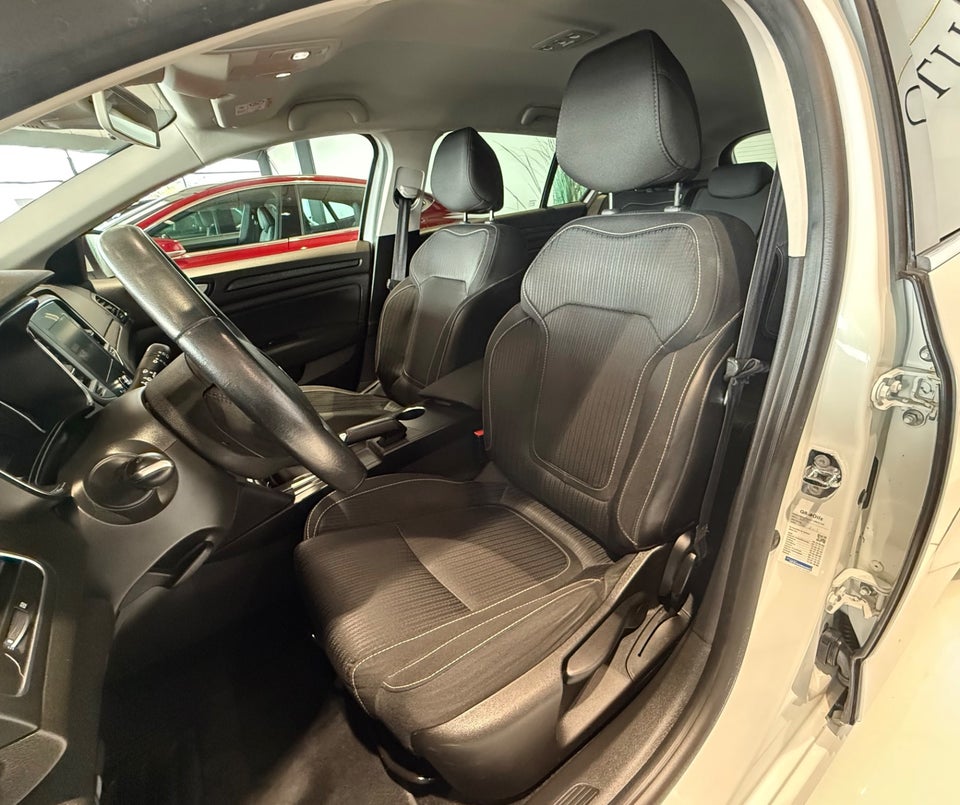 Renault Megane IV 1,2 TCe 100 Zen Sport Tourer 5d