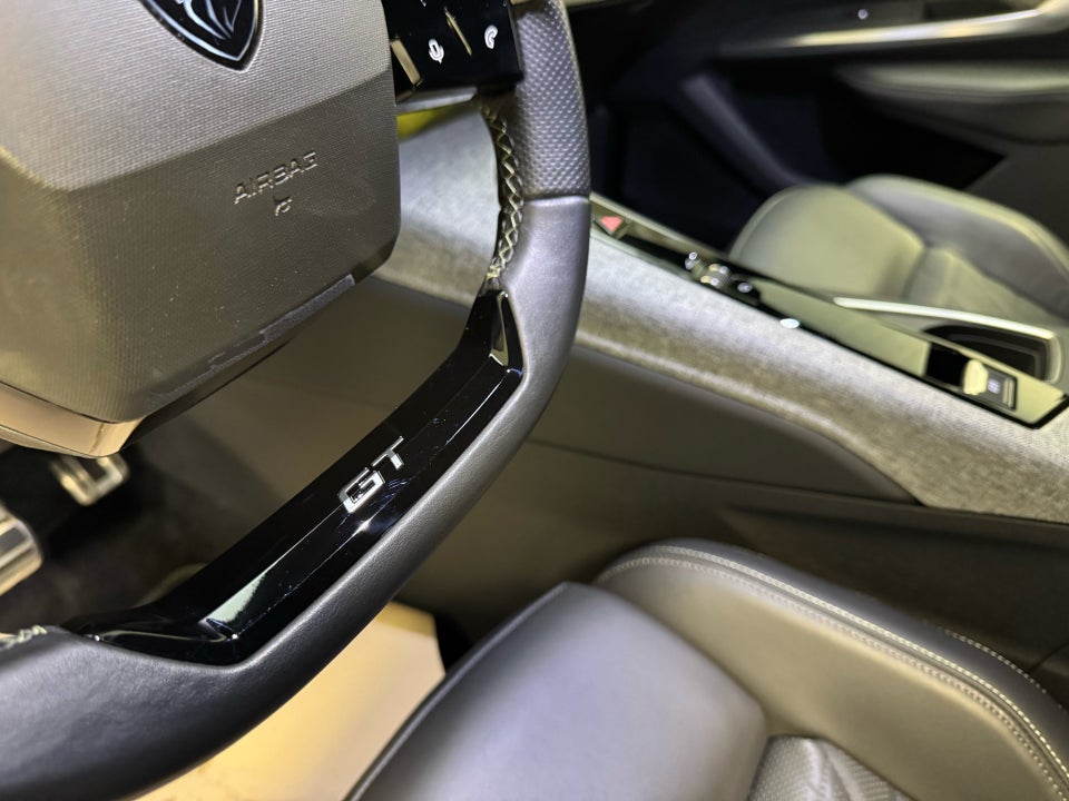 Peugeot e-5008 77 GT Pack 7prs 5d