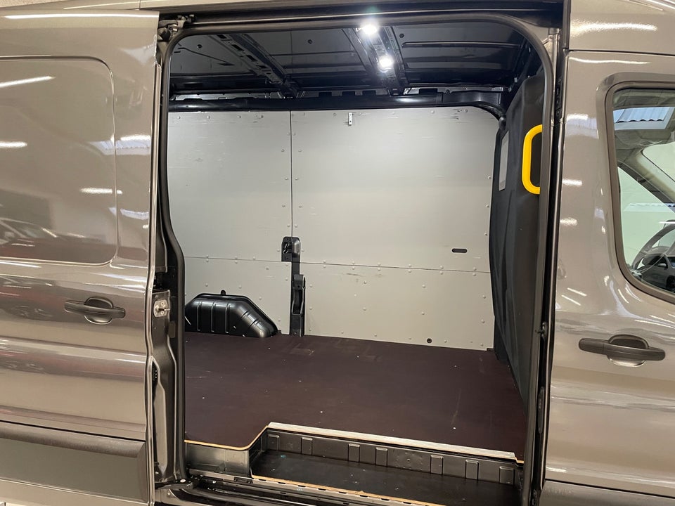 Ford Transit 350 L2 Van 2,0 TDCi 170 Trend aut. H2 FWD