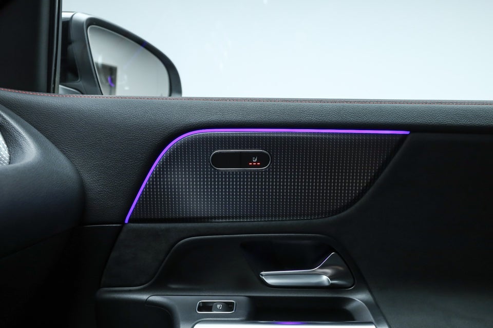 Mercedes EQA350 AMG Line 4Matic 5d