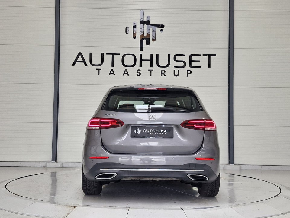 Mercedes B200 1,3 Progressive aut. 5d