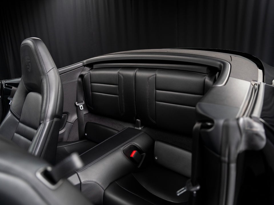 Porsche 911 Carrera 4S 3,0 Cabriolet PDK 2d