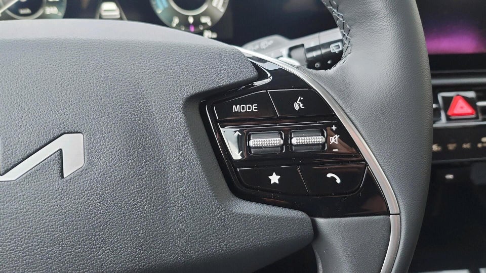 Kia Niro 64 EV Prestige 5d