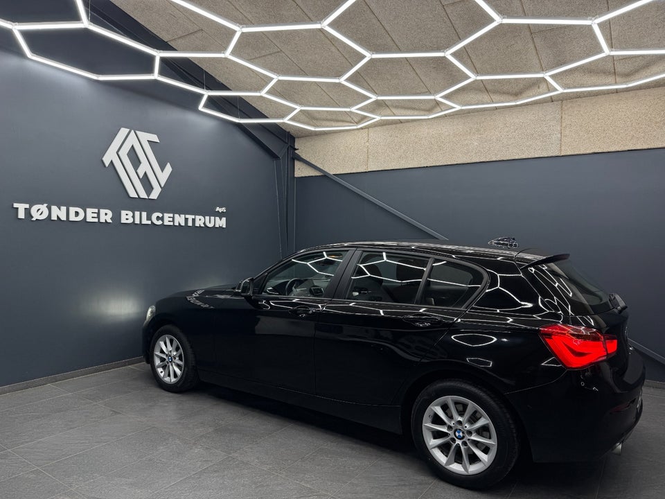 BMW 118d 2,0 Advantage aut. 5d