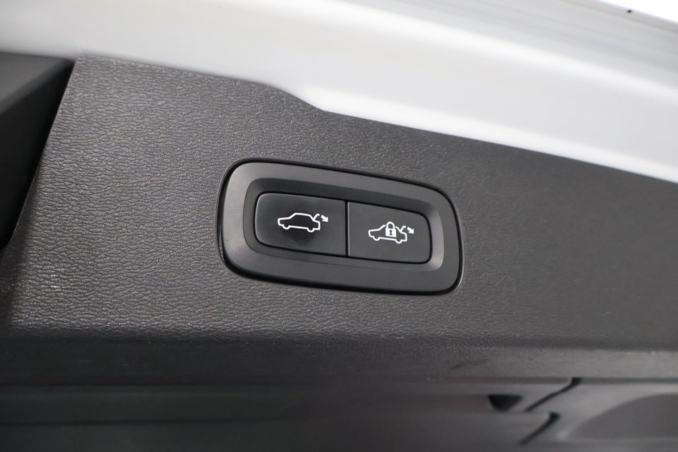 Volvo V60 2,0 D4 190 R-Design aut. 5d