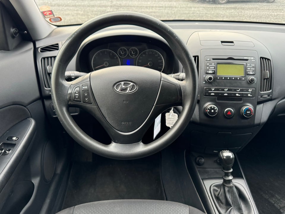 Hyundai i30 1,4 CVVT 109 Comfort 5d