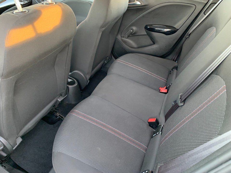 Opel Corsa 1,4 16V Sport 5d