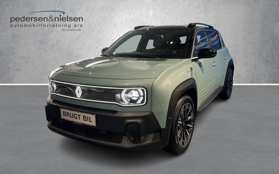 Renault 4 E-Tech 52 Iconic 5d