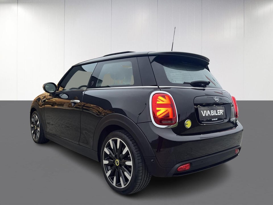 MINI Cooper SE Younique Trim 3d