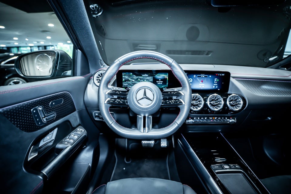 Mercedes EQA250+ AMG Premium 5d