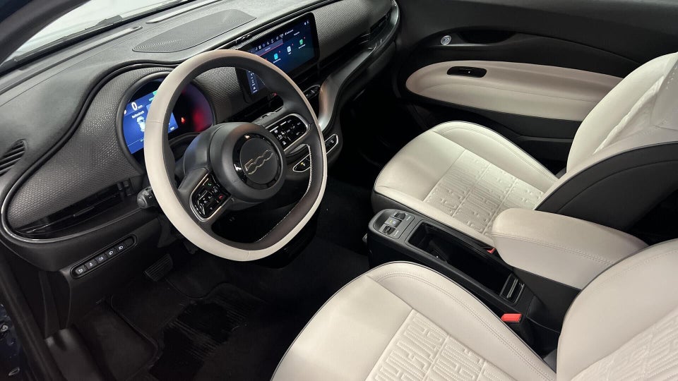 Fiat 500e 42 la Prima by Bocelli Cabrio 2d
