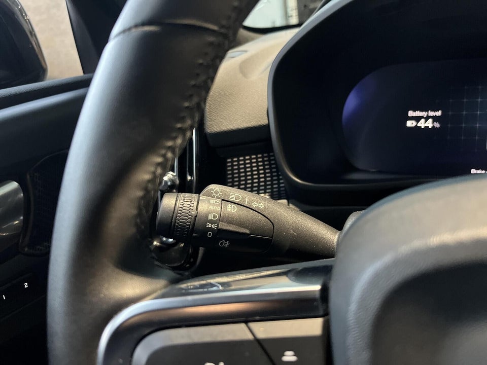 Volvo XC40 P6 ReCharge Pro 5d