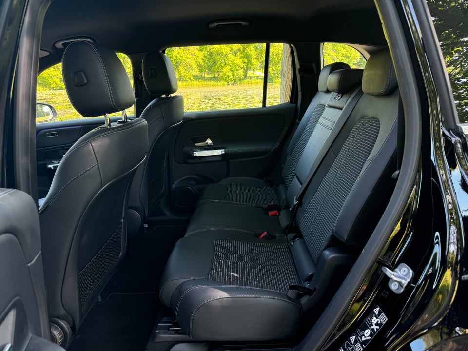 Mercedes EQB250 Progressive 5d