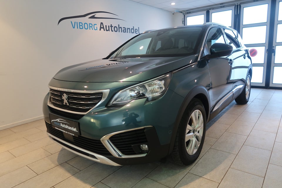 Peugeot 5008 1,6 BlueHDi 120 Allure 7prs 5d