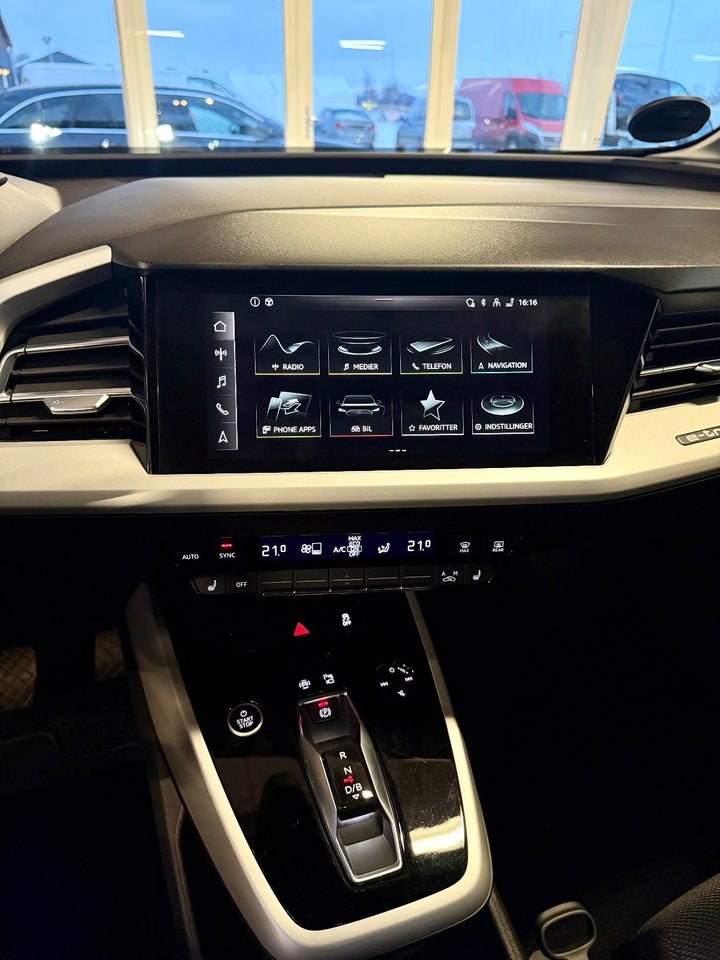 Audi Q4 e-tron 40 Advanced 5d