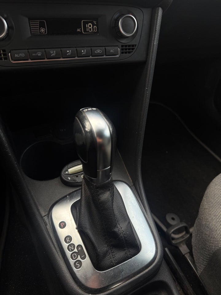 VW Polo 1,6 TDi 90 Highline DSG Van 5d