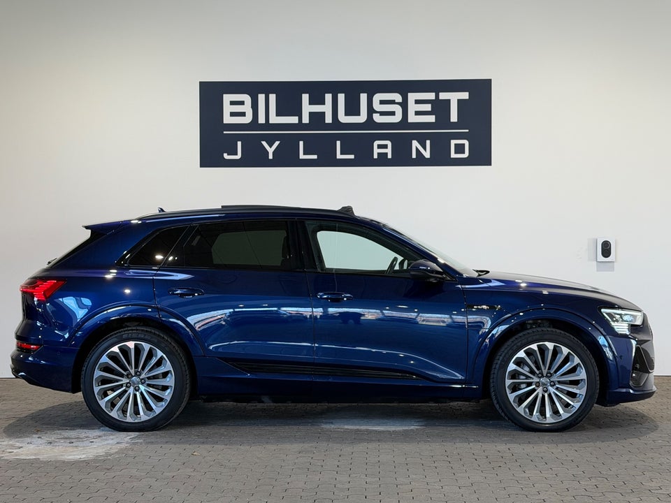 Audi e-tron 50 S-line quattro 5d