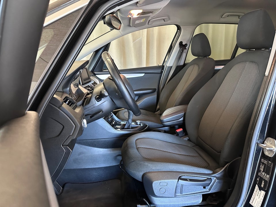 BMW 218i 1,5 Gran Tourer Advantage 5d
