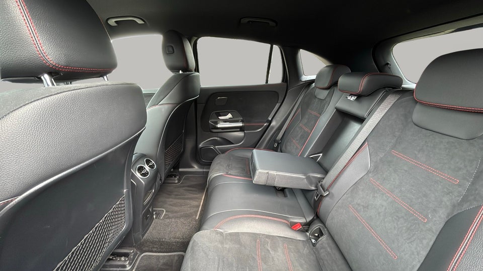 Mercedes EQA350 AMG Line 4Matic 5d