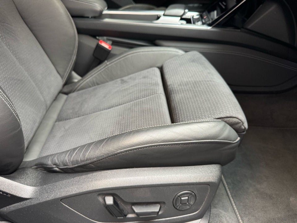Audi e-tron 55 Prestige quattro 5d