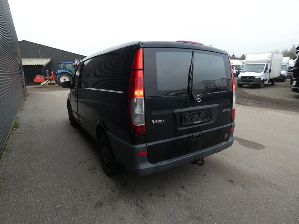 Mercedes Vito 113 2,2 CDi Standard L 4d