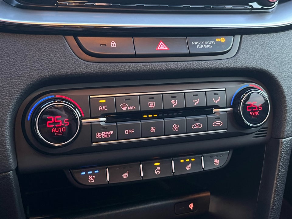 Kia Ceed 1,6 PHEV Upgrade SW DCT 5d