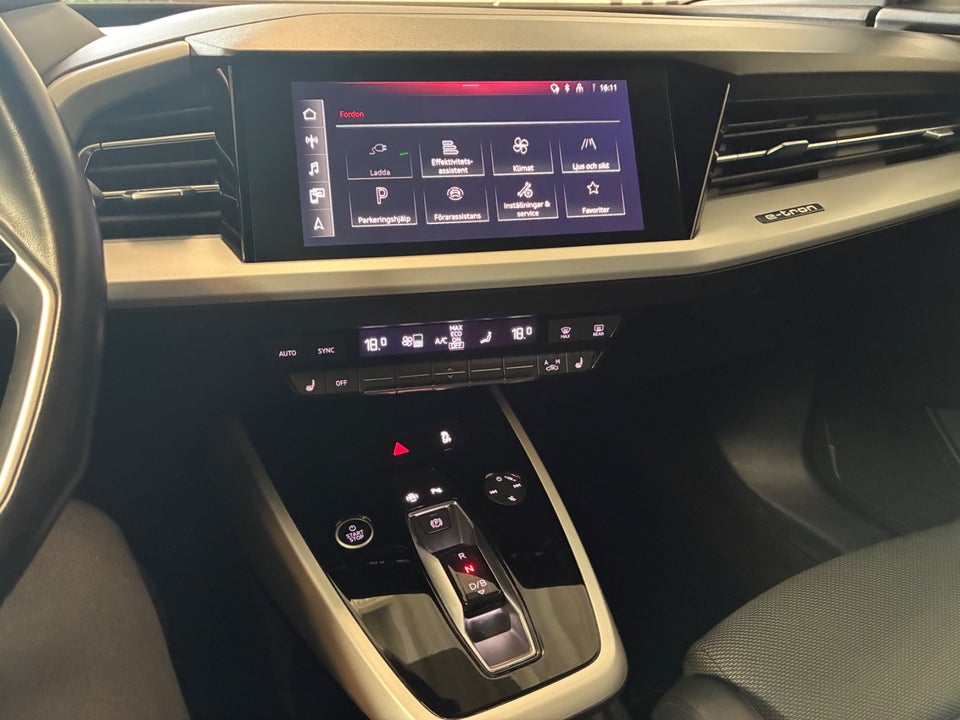 Audi Q4 e-tron 40 Advanced 5d