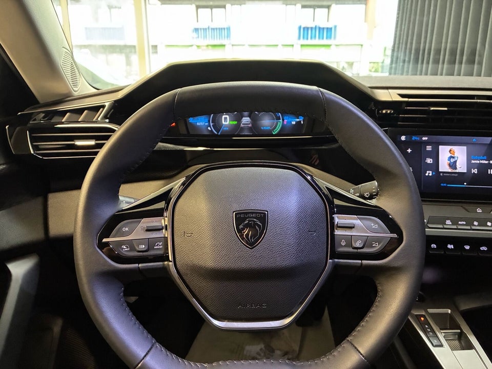 Peugeot e-308 54 Style SW 5d