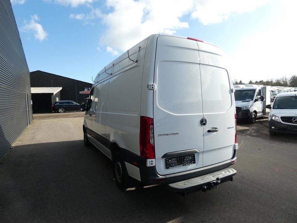 Mercedes Sprinter 316 2,2 CDi A2 Kassevogn aut. RWD