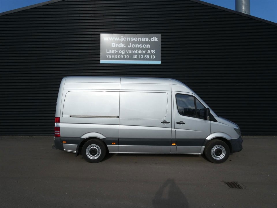 Mercedes Sprinter 316 2,2 CDi R2 Kassevogn 5d