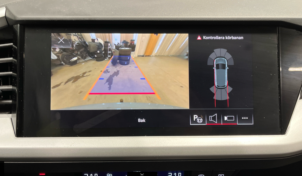 Audi Q4 e-tron 40  5d