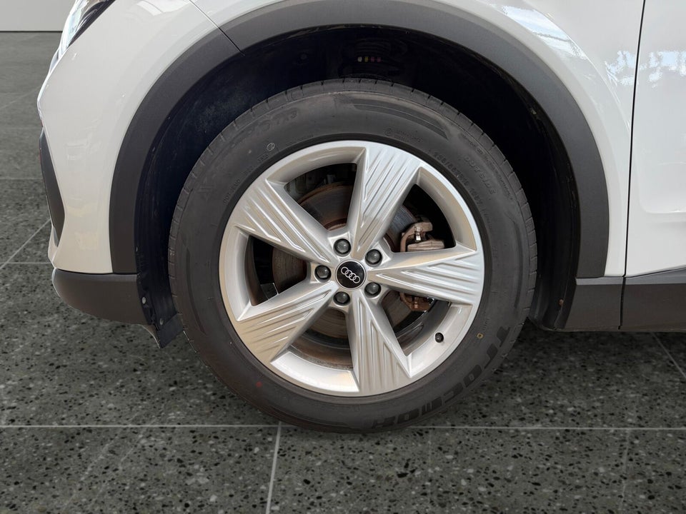 Audi Q4 e-tron 35  5d
