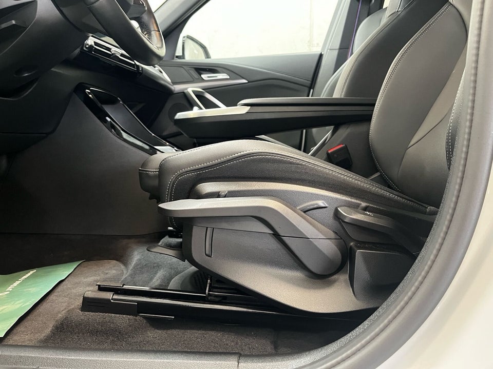 BMW iX1 xDrive30 M-Sport 5d