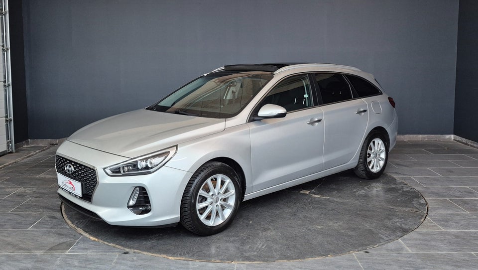 Hyundai i30 1,4 T-GDi Premium stc. DCT 5d