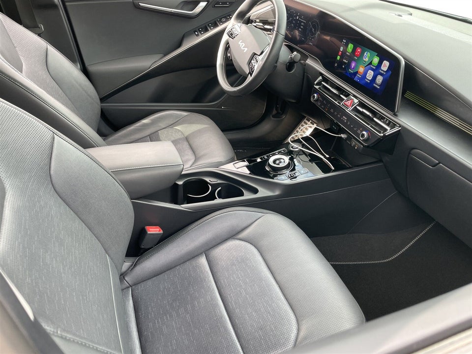Kia Niro 64 EV Upgrade 5d