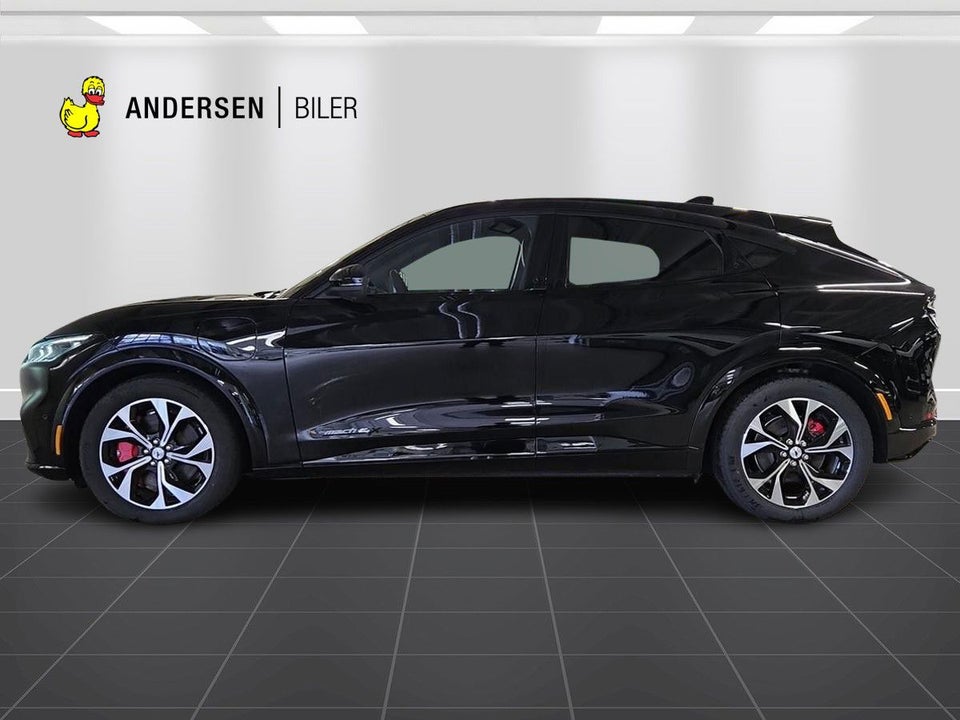 Ford Mustang Mach-E 98 Premium Extended Range AWD 5d