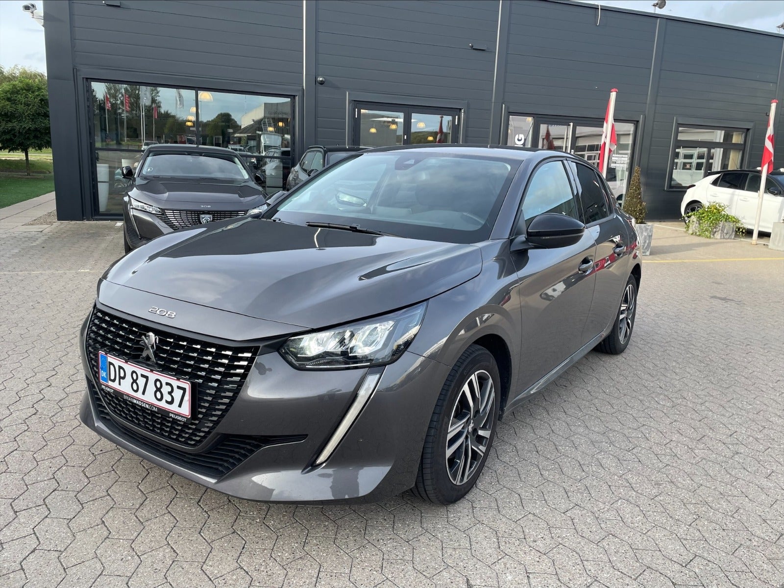 Peugeot 208 1,2 PureTech 100 Vision Sport 5d