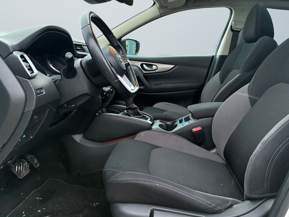 Nissan Qashqai 1,2 Dig-T 115 N-Connecta X-tr. 5d